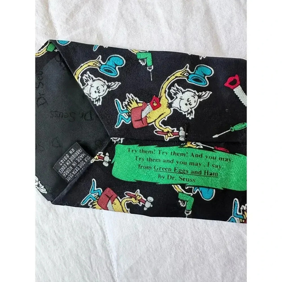 Dr Seuss Silk Green Eggs & Ham 1994 Vintage Mens Silk Tie Necktie Tools Sam I Am - Picture 2 of 4